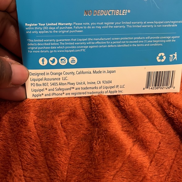 ( 5 ) iPhone 7 Plus safe guard screen protection ( Liquipel ) - Picture 5 of 6